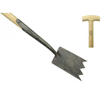 8308-Shark-tine-spade-met-zwanehals-Essen-steel-750mm-.c7609faf.jpg